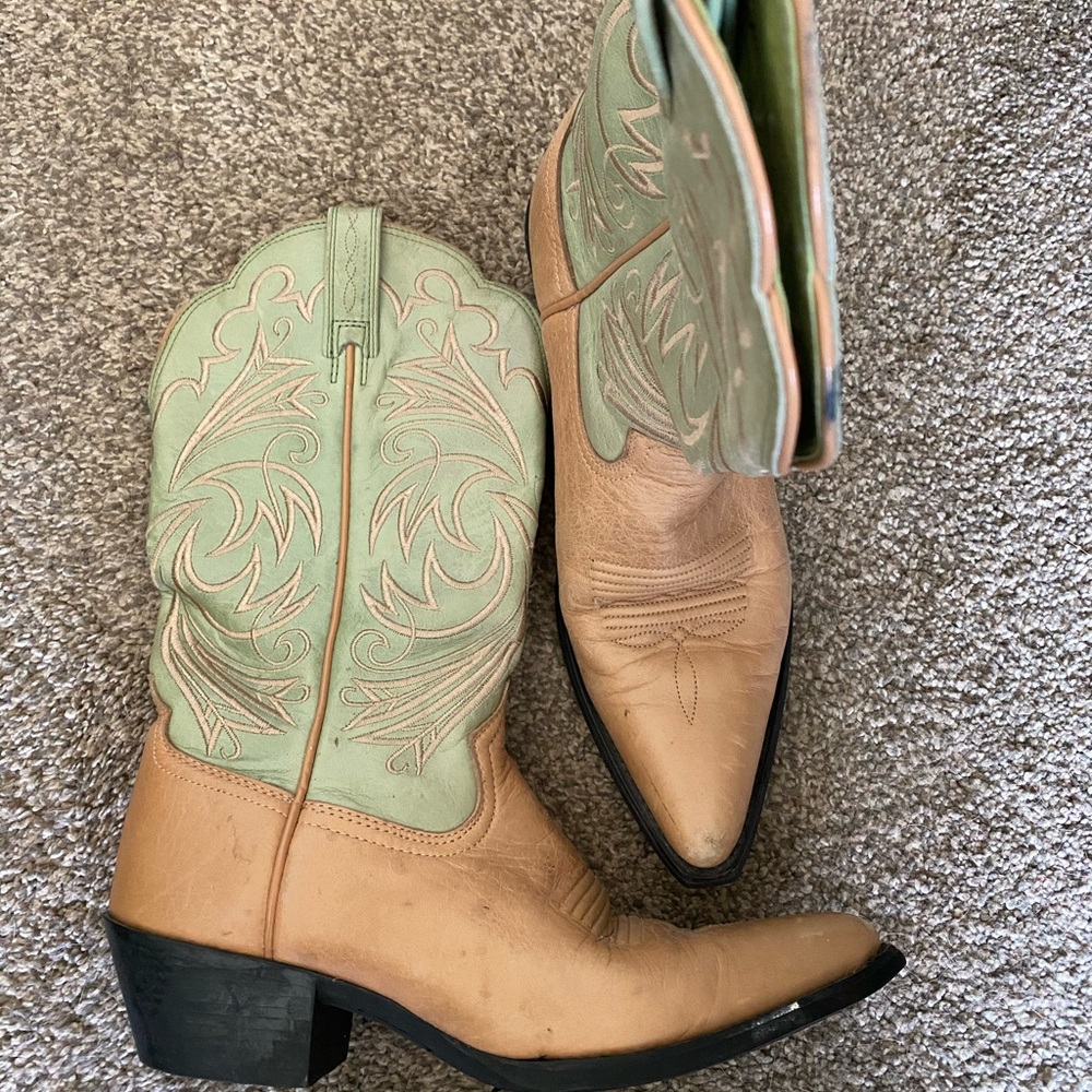 Ariat Cowboy Boots